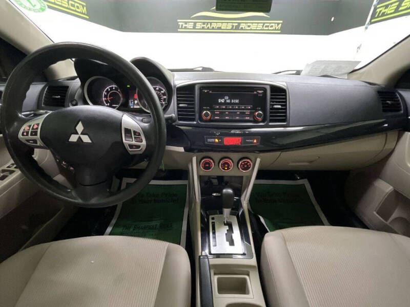 2016 Mitsubishi Lancer ES