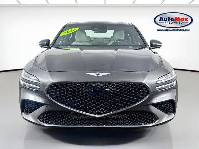 2023 Genesis G70