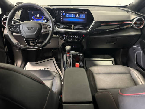 2025 Chevrolet Trax RS