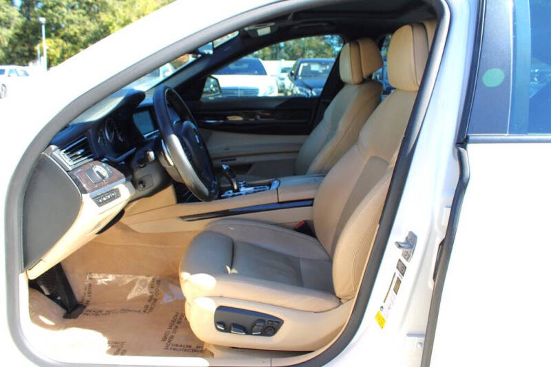 2013 BMW 7 Series 740Li