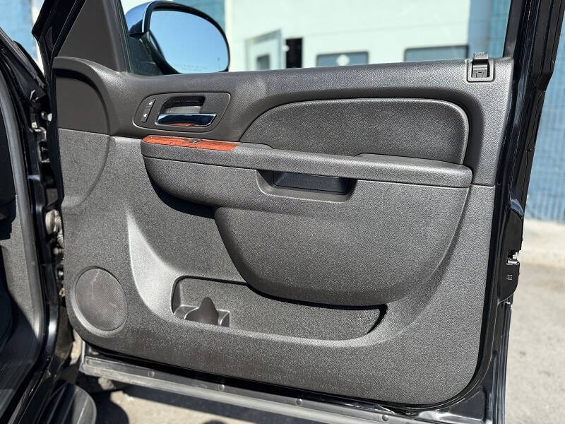 2012 Chevrolet Avalanche LT