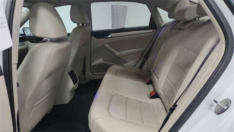 2022 Volkswagen Passat SE