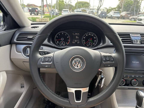 2014 Volkswagen Passat