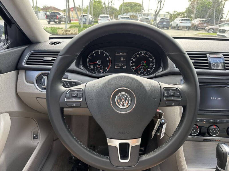 2014 Volkswagen Passat