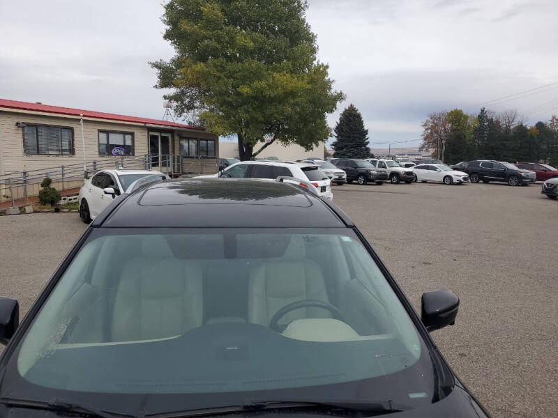 2017 Nissan Pathfinder Platinum