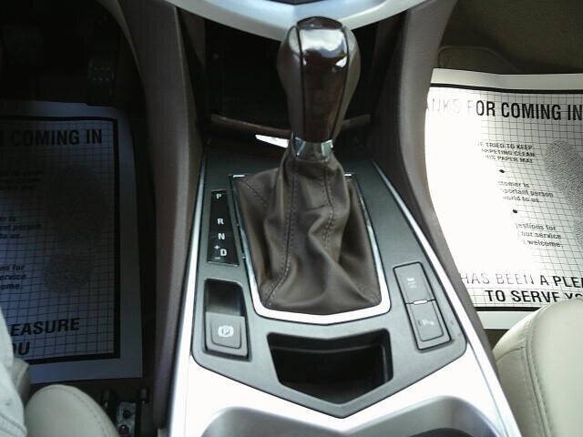 2011 Cadillac SRX Luxury Collection