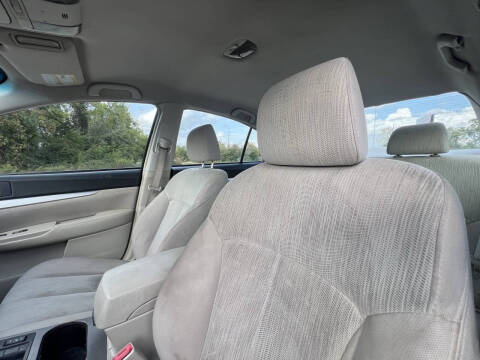 2013 Subaru Legacy 2.5i Premium