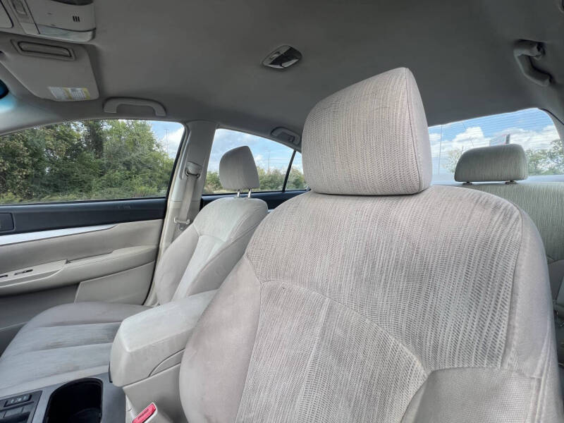 2013 Subaru Legacy 2.5i Premium