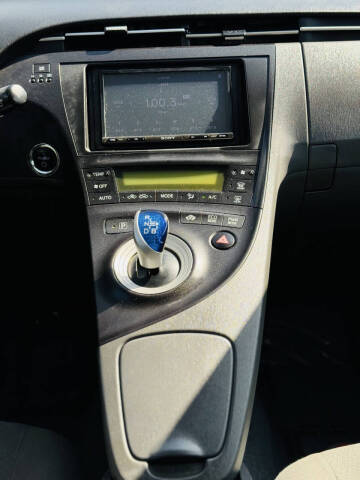 2011 Toyota Prius One