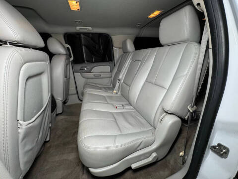 2012 Chevrolet Suburban LT