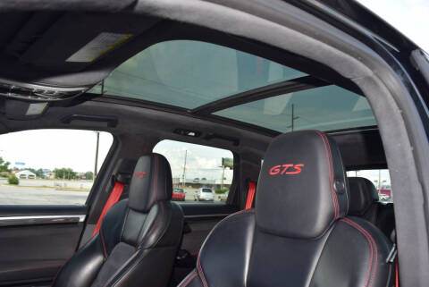 2017 Porsche Cayenne GTS