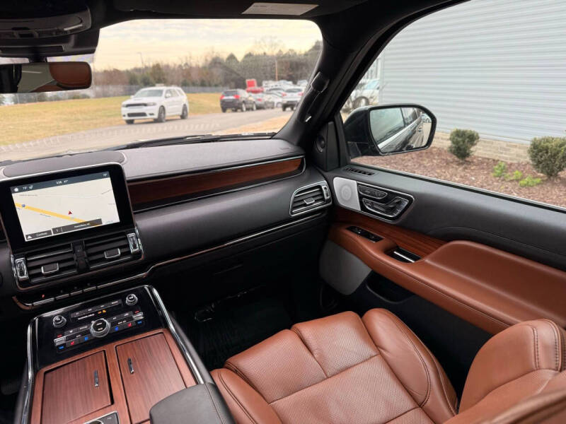 2019 Lincoln Navigator L Reserve