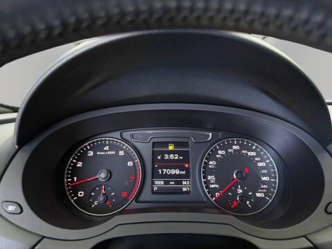 2016 Audi Q3 2.0T Premium Plus