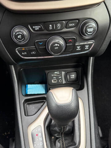 2017 Jeep Cherokee Latitude