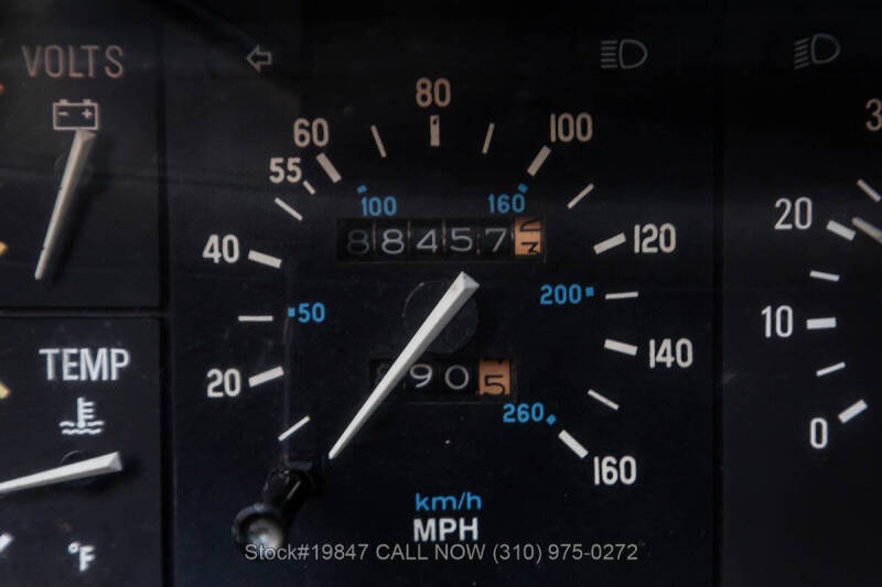 1982 DeLorean DMC-12