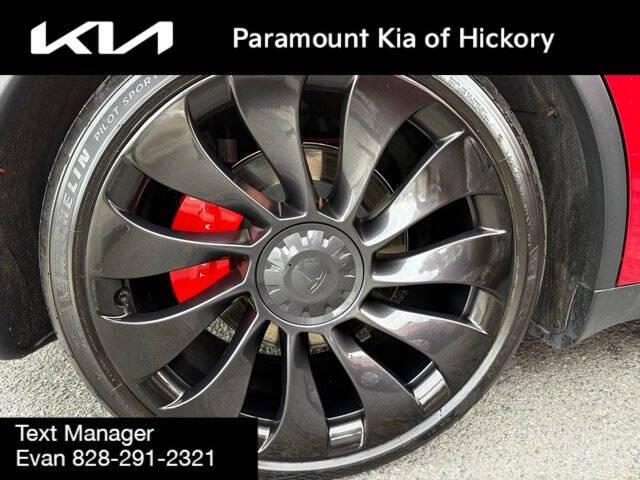 2023 Tesla Model Y Performance