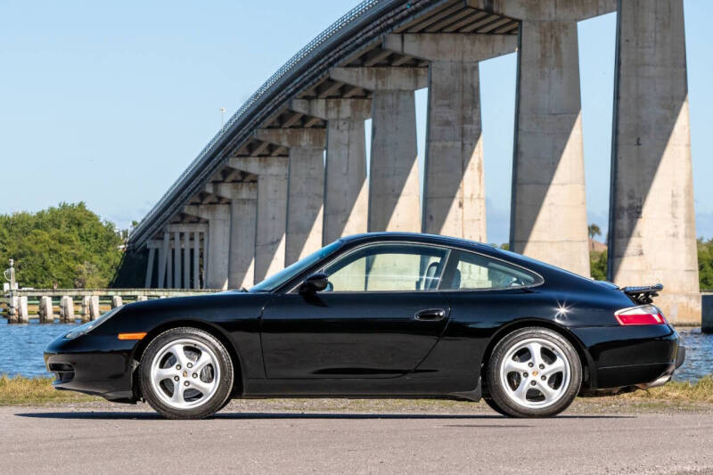 2001 Porsche 911 Carrera