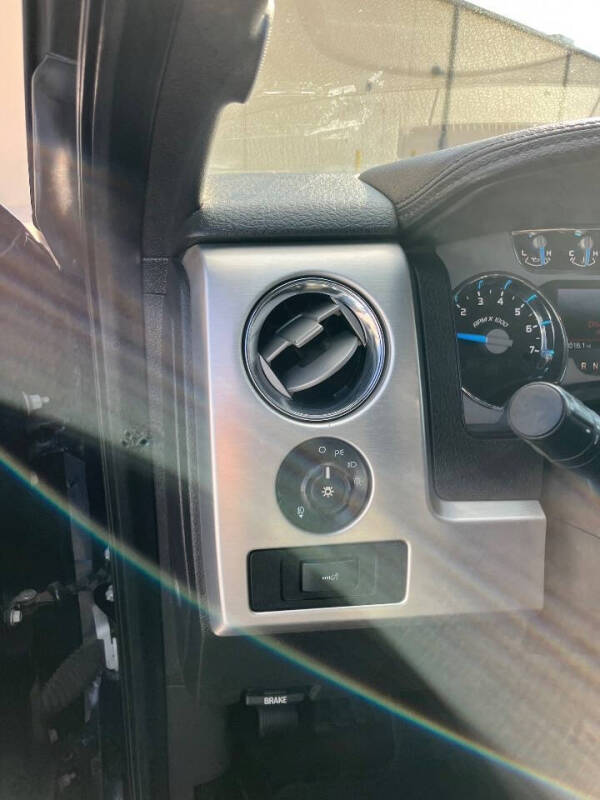 2014 Ford F-150 Platinum