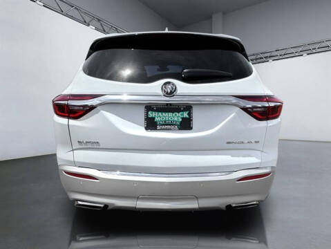 2020 Buick Enclave Essence