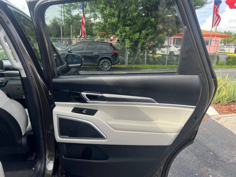 2022 Kia Telluride S