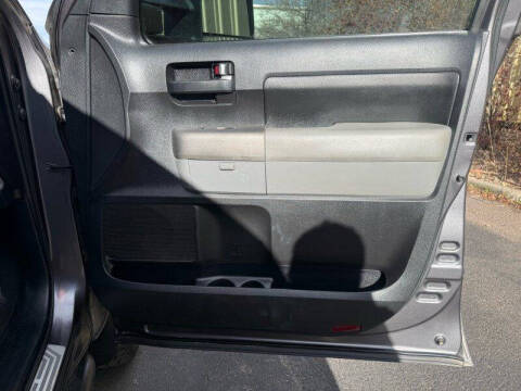 2012 Toyota Tundra Grade