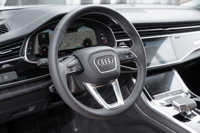 2025 Audi Q7 quattro Premium Plus 45 TFSI
