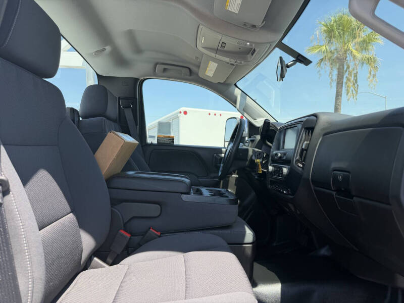 2023 Chevrolet Silverado 6500HD