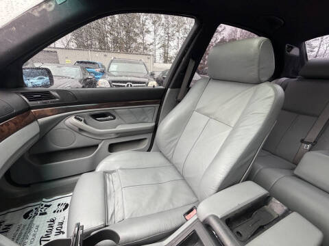 2003 BMW 5 Series 540i