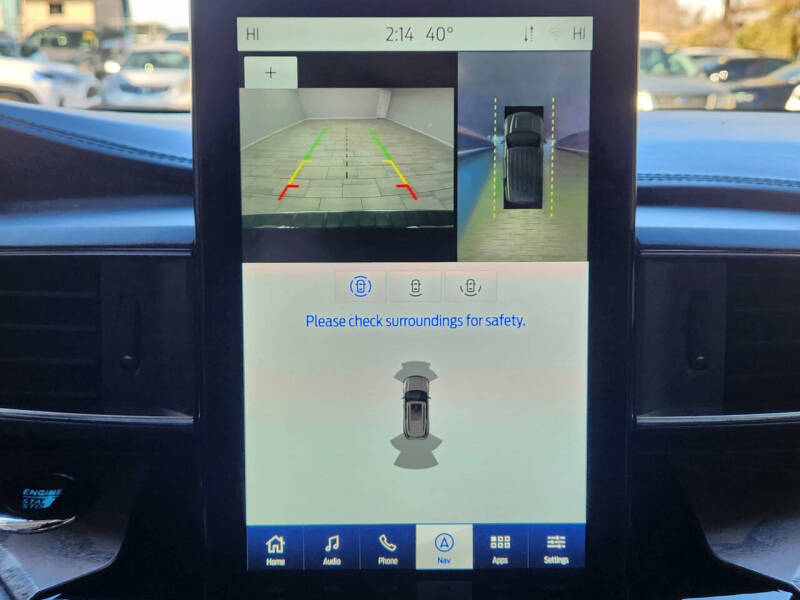 2022 Ford Explorer Hybrid Platinum