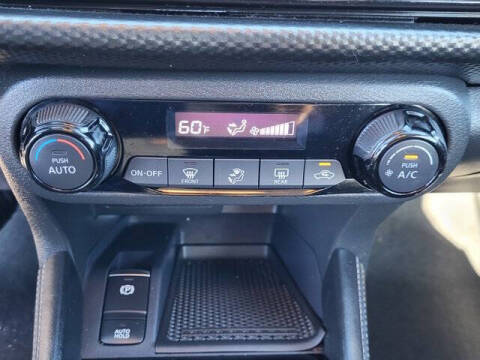 2022 Nissan Kicks SV