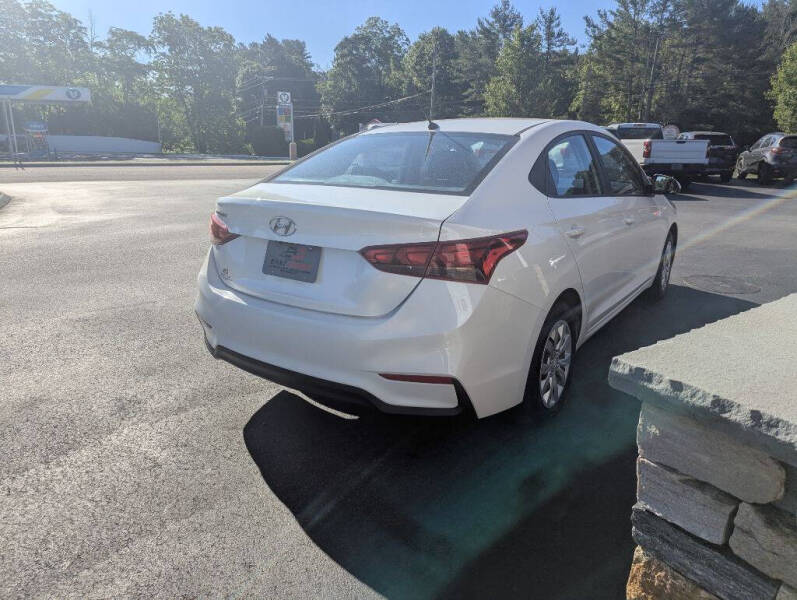 2020 Hyundai Accent SE
