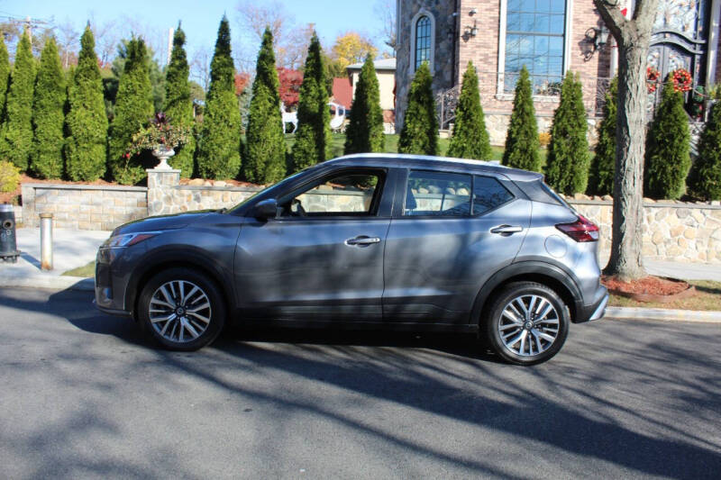 2021 Nissan Kicks SV