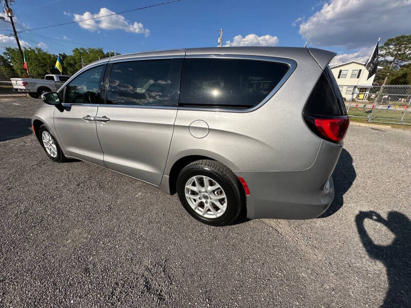 2017 Chrysler Pacifica LX