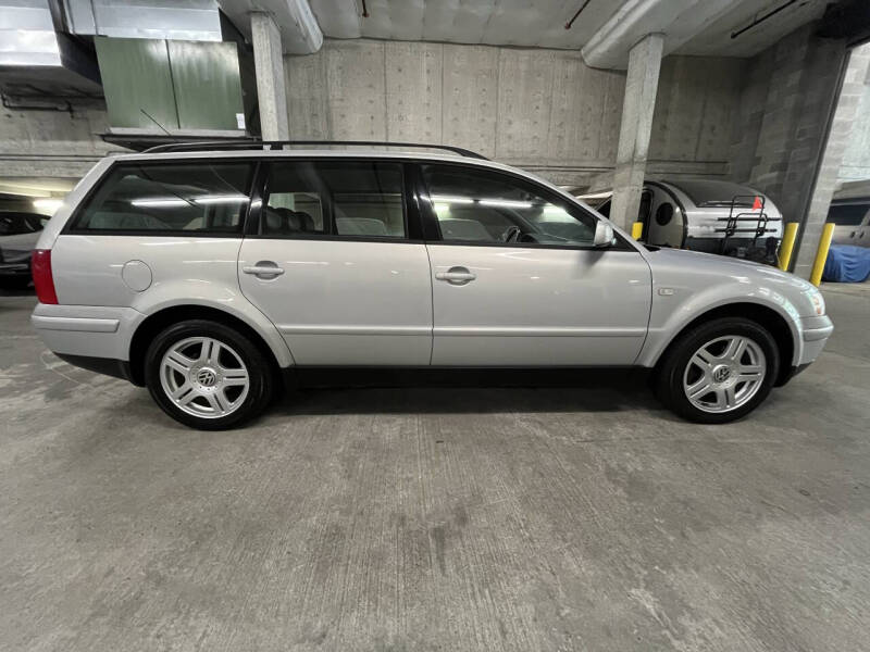 2000 Volkswagen Passat GLX V6