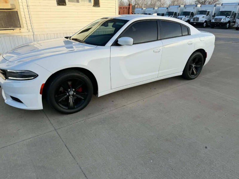 2015 Dodge Charger SXT