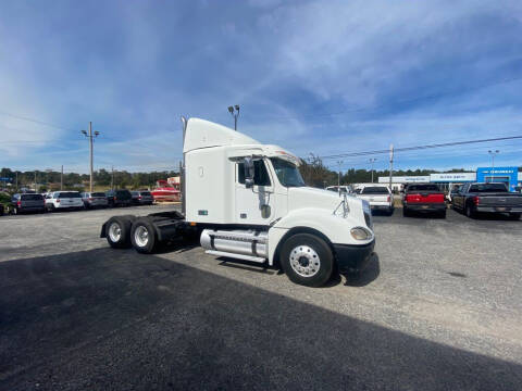 2004 Freightliner Columbia 120