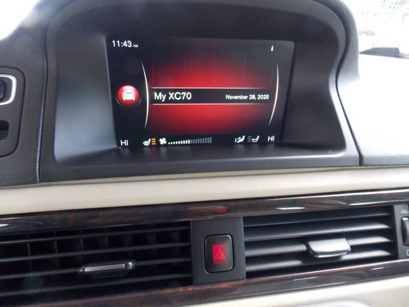 2015 Volvo XC70 3.2 Premier