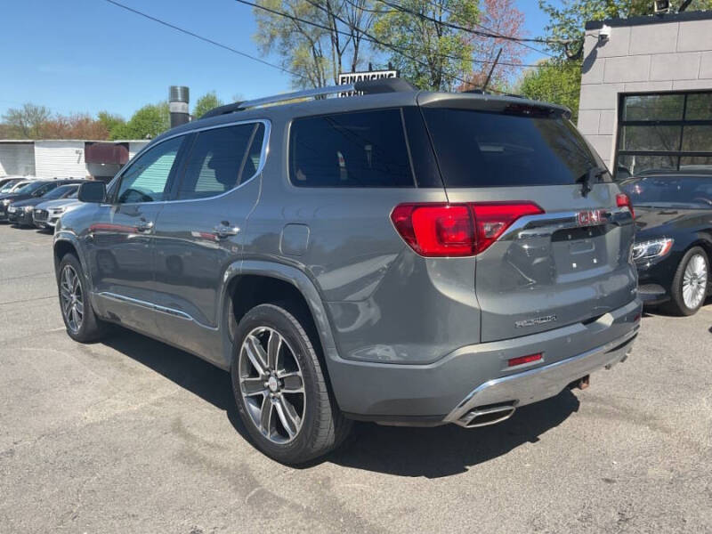 2018 GMC Acadia Denali