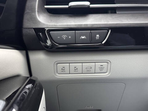 2024 Kia Carnival EX