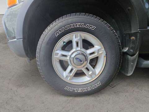 2003 Ford Explorer XLT