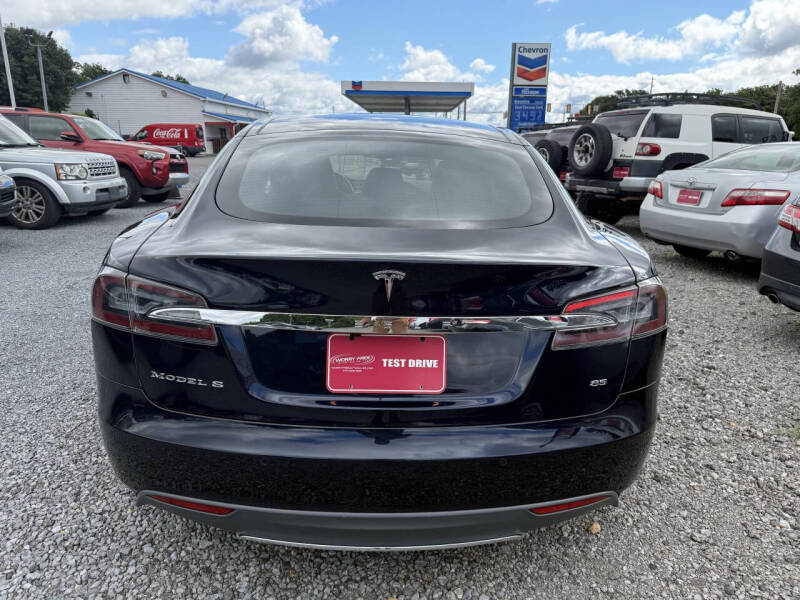 2015 Tesla Model S 85
