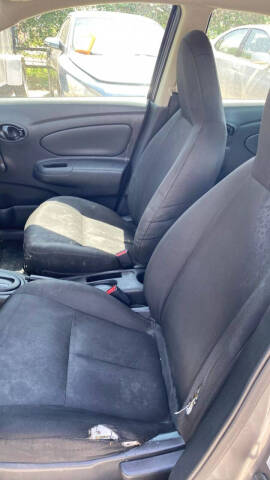 2017 Nissan Versa 1.6 S