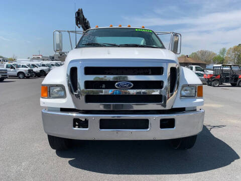 2004 Ford F-650 Super Duty