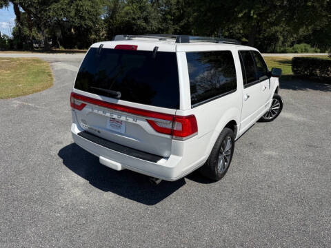 2017 Lincoln Navigator L Select