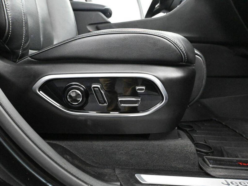 2022 Jeep Grand Cherokee Overland 4xe