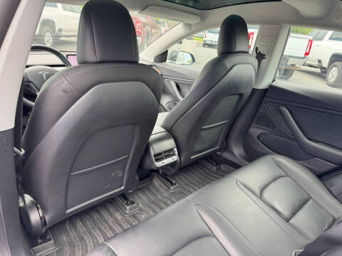 2019 Tesla Model 3 Mid Range
