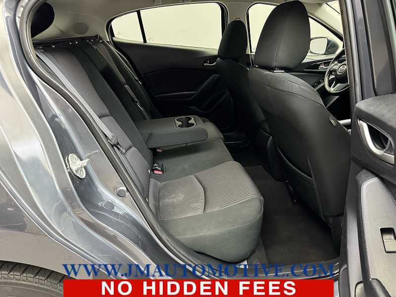 2015 Mazda MAZDA3 i Touring