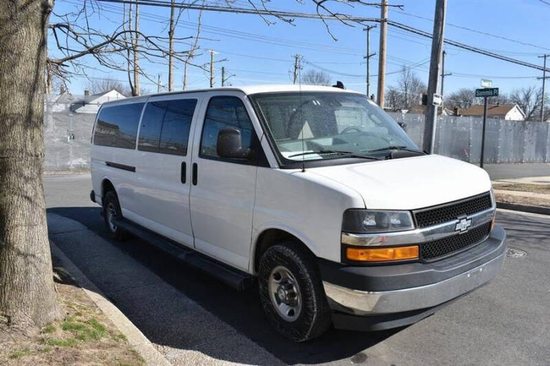 2023 Chevrolet Express LT 3500