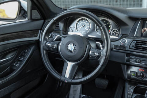 2016 BMW 5 Series 550i