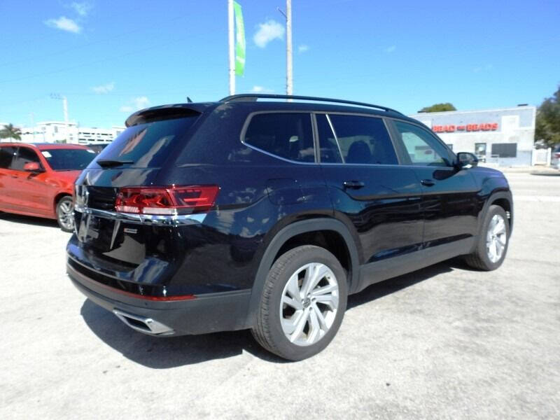 2021 VOLKSWAGEN Atlas 4Motion SUV / Crossover - $24,900